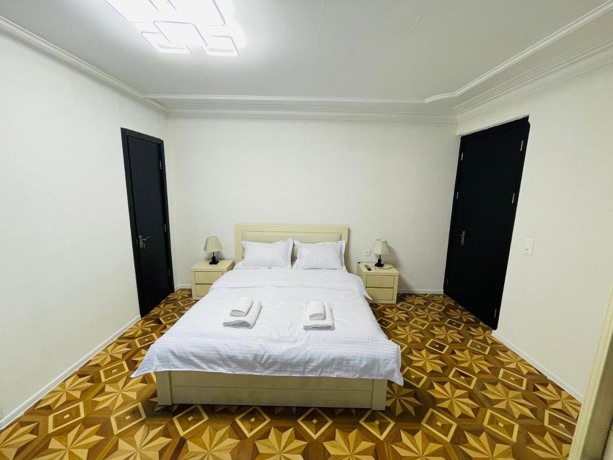 Quality Inn Tbilisi ภายนอก รูปภาพ