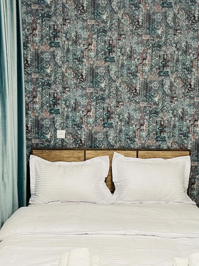 Quality Inn Tbilisi ภายนอก รูปภาพ