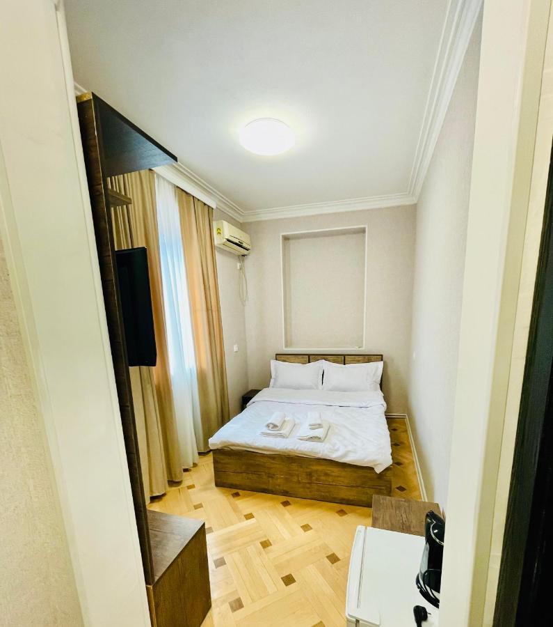Quality Inn Tbilisi ภายนอก รูปภาพ