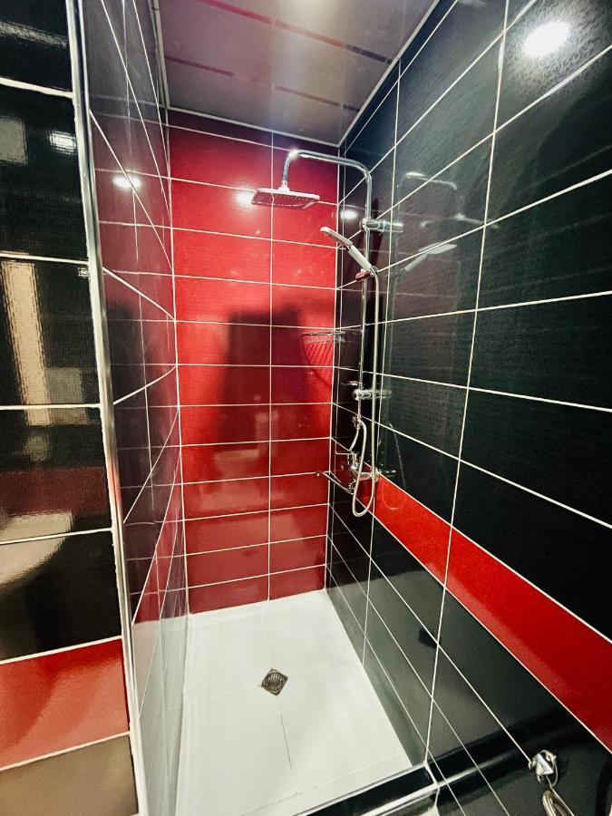 Quality Inn Tbilisi ภายนอก รูปภาพ