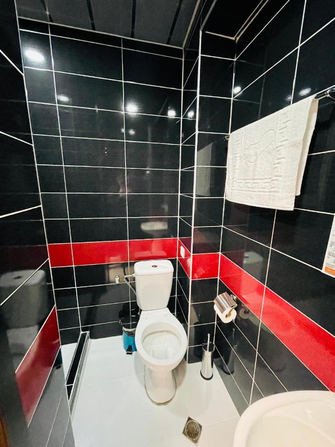 Quality Inn Tbilisi ภายนอก รูปภาพ