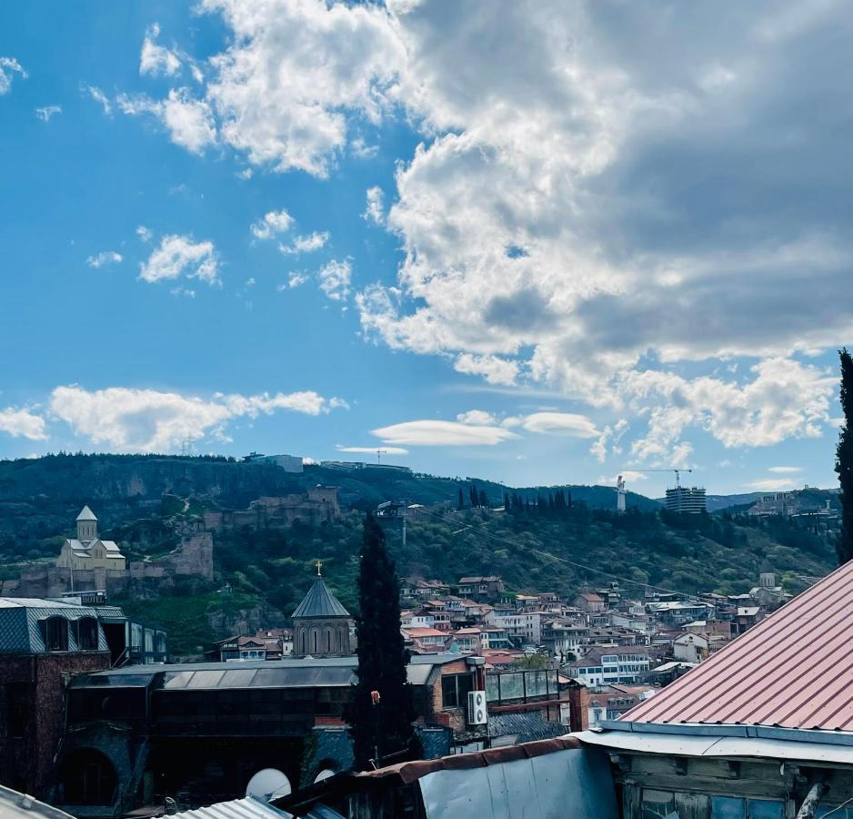 Quality Inn Tbilisi ภายนอก รูปภาพ
